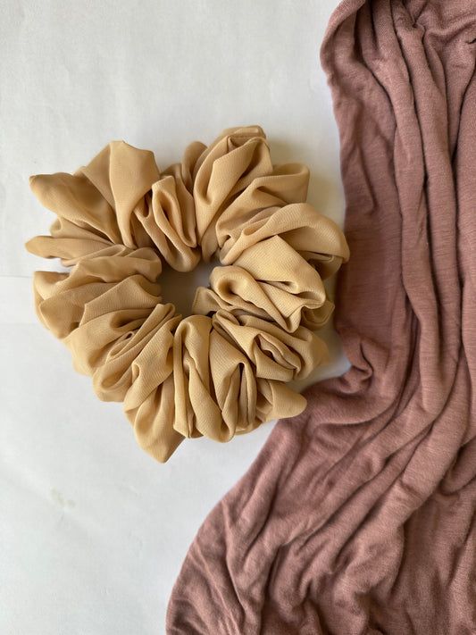 Sand - Butter Chiffon Scrunchie