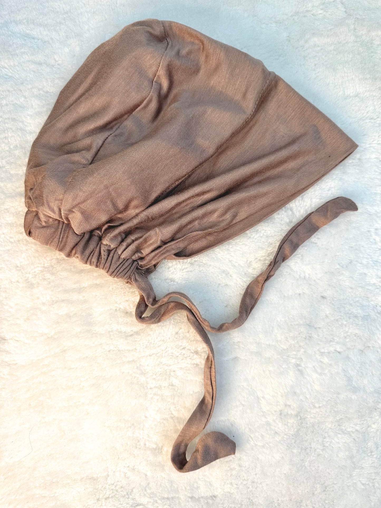 Deep Beige - Seamless Silk Lined Underscarf