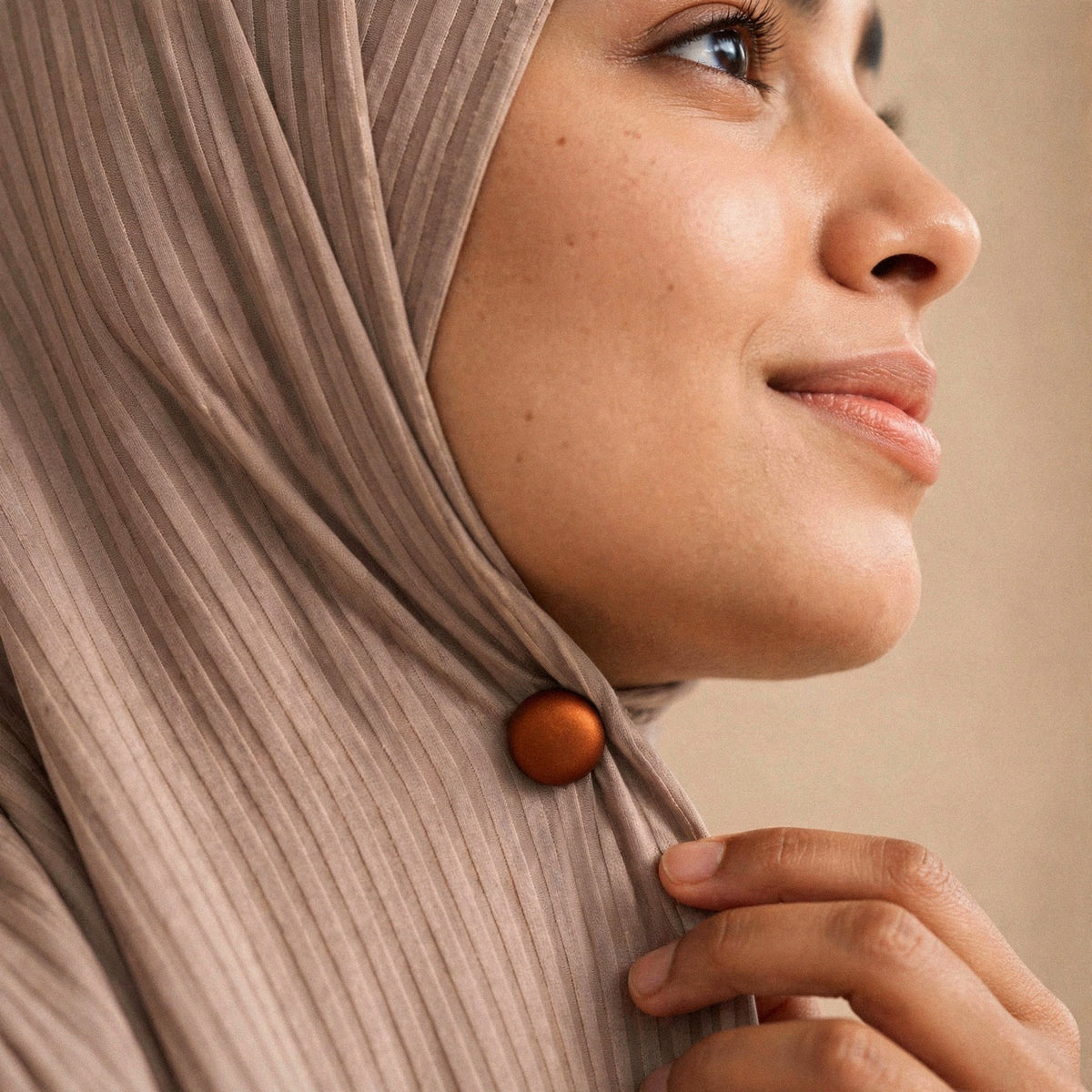 Matte Hijab Magnets — close-up