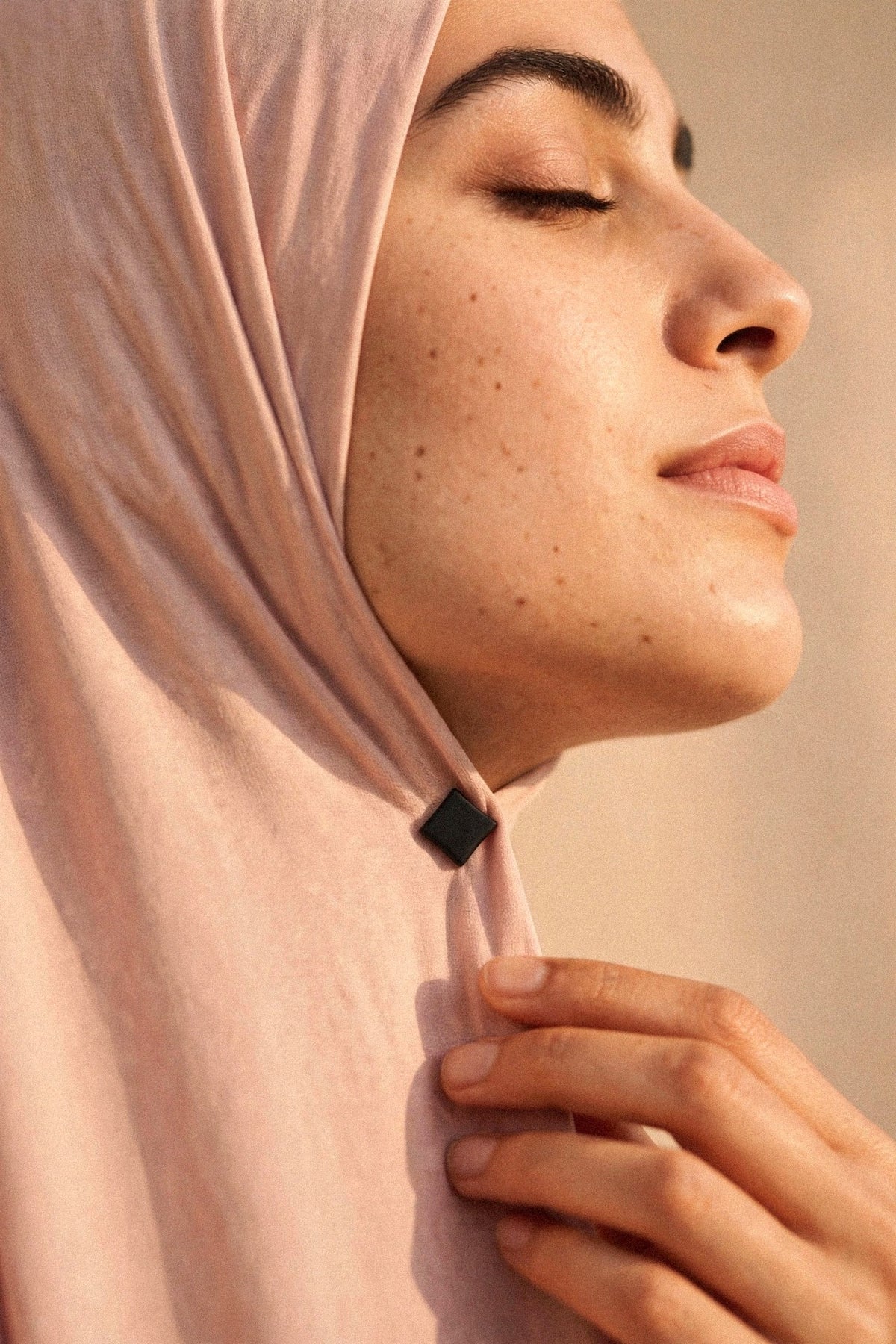 Matte Hijab Magnets — close-up