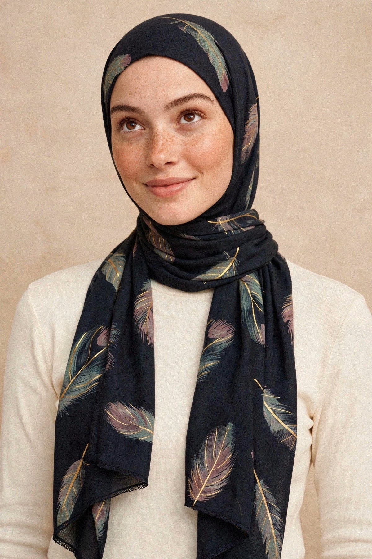 Model wearing the Midnight - Featherlite Hijab