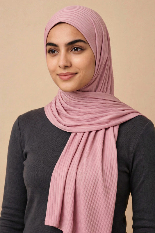 Model wearing the Rose Quartz ribbed jersey hijab styled with a charcoal top - Concealed Muslimah