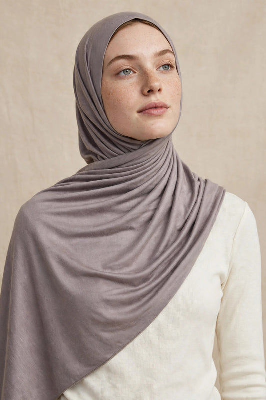 Model wearing the Tapestry premium jersey hijab styled with a cream top - Concealed Muslimah