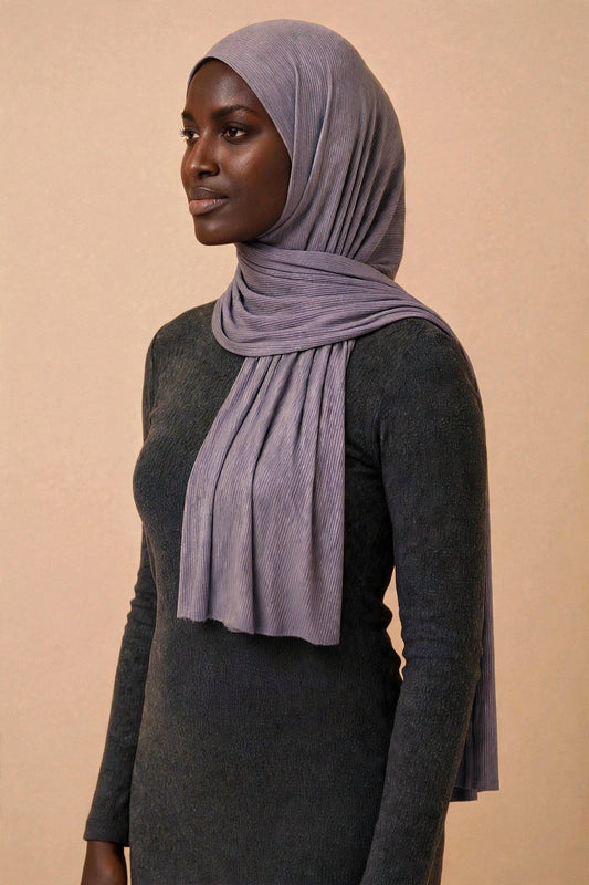 Model wearing the Taro ribbed jersey hijab styled with a charcoal top - Concealed Muslimah