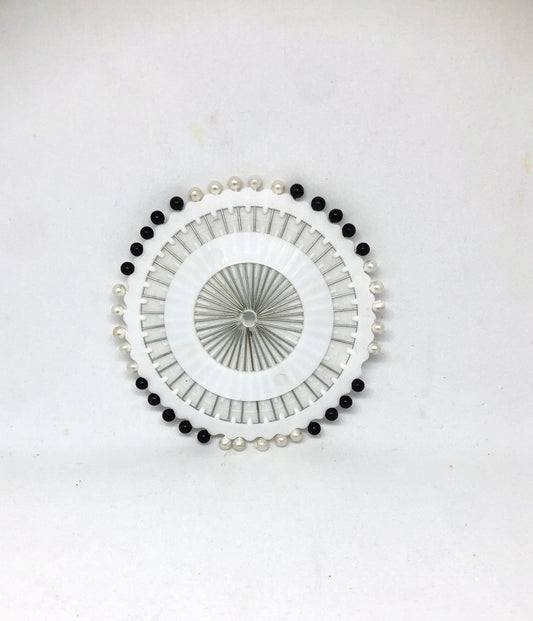 Black and White Pin Wheel